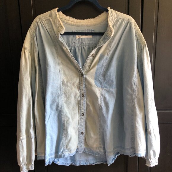 Free People Light Blue Denim Button-Up - Picture 4 of 14